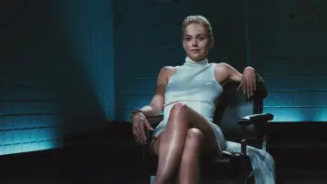 Backdrop to the movie "Basic Instinct" #254755