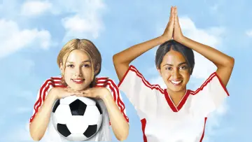 Backdrop to the movie "Bend It Like Beckham" #732394