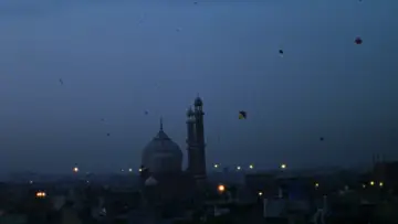 Backdrop to the movie "Monsoon Wedding" #1203406