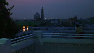 Backdrop to the movie "Monsoon Wedding" #1203407
