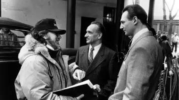 Backdrop to the movie "Schindler