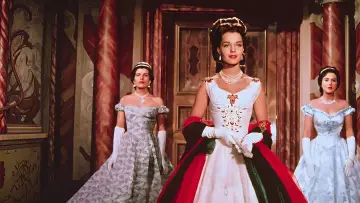 Backdrop to the movie "Sissi: The Young Empress" #990724