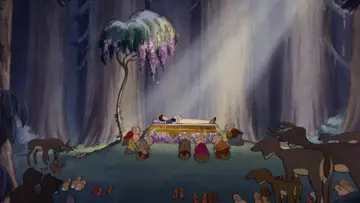 Backdrop to the movie "Snow White and the Seven Dwarfs" #580936
