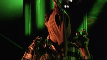 Backdrop to the movie "Beetlejuice" #662189