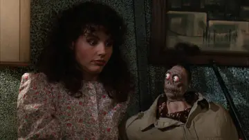 Backdrop to the movie "Beetlejuice" #662206