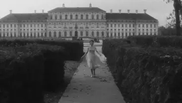 Backdrop to the movie "Last Year at Marienbad" #987495