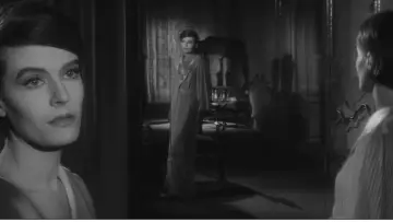 Backdrop to the movie "Last Year at Marienbad" #987510