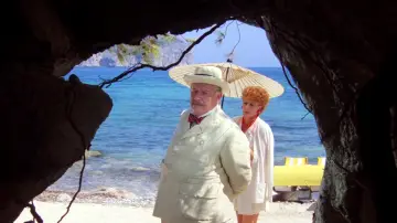 Backdrop to the movie "Evil Under the Sun" #256645