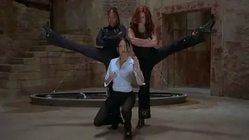 Backdrop to the movie "Scary Movie 2" #636425