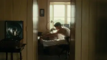 Backdrop to the movie "Atonement" #593150