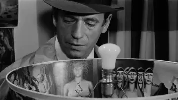 Backdrop to the movie "The Sleeping Car Murders" #1134531