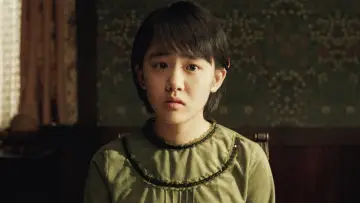 Backdrop to the movie "A Tale of Two Sisters" #810951