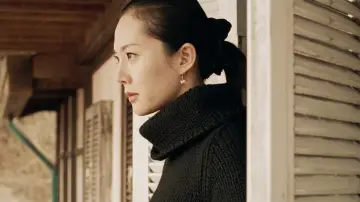 Backdrop to the movie "A Tale of Two Sisters" #810988