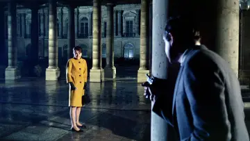 Backdrop to the movie "Charade" #723055