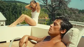 Backdrop to the movie "The Swimming Pool" #904082