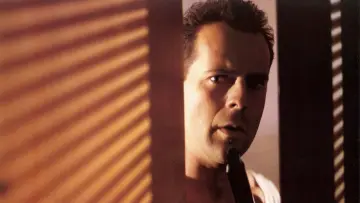 Backdrop to the movie "Die Hard" #560307