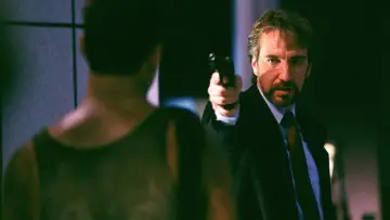 Backdrop to the movie "Die Hard" #560329