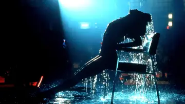 Backdrop to the movie "Flashdance" #859397