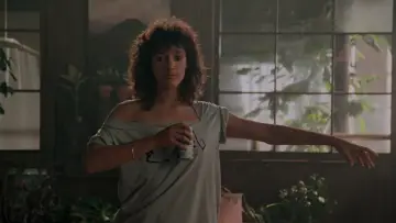 Backdrop to the movie "Flashdance" #859404