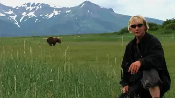 Backdrop to the movie "Grizzly Man" #1084805