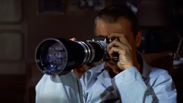 Backdrop to the movie "Rear Window" #174380