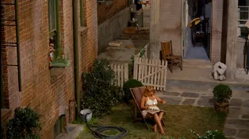 Backdrop to the movie "Rear Window" #633218