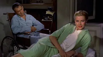 Backdrop to the movie "Rear Window" #914540