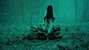 Backdrop to the movie "The Ring" #636351
