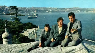 Backdrop to the movie "Topkapi" #436146