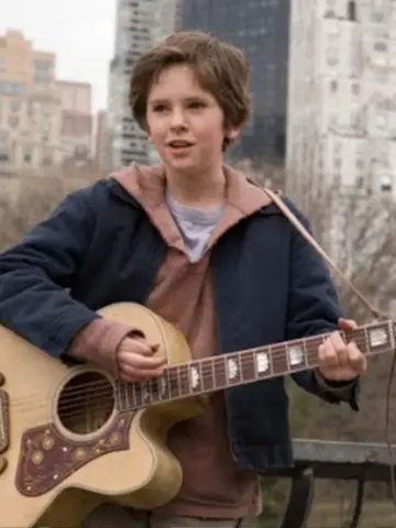 Poster to the movie "August Rush" #987903