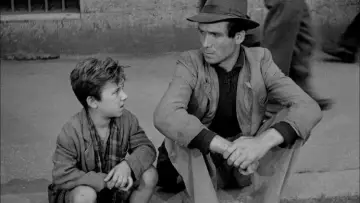 Backdrop to the movie "Bicycle Thieves" #884395
