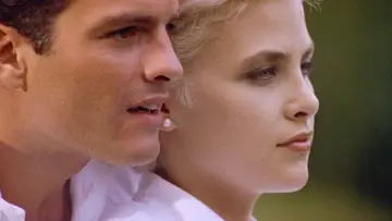 Backdrop to the movie "Two Moon Junction" #1005090