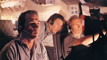 Backdrop to the movie "Space Cowboys" #869191