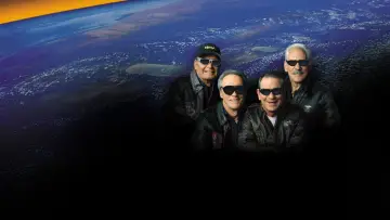 Backdrop to the movie "Space Cowboys" #869192