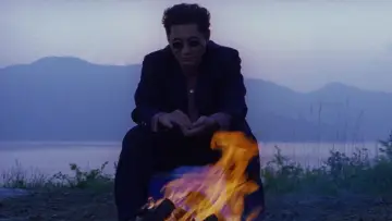 Backdrop to the movie "Fireworks" #710969