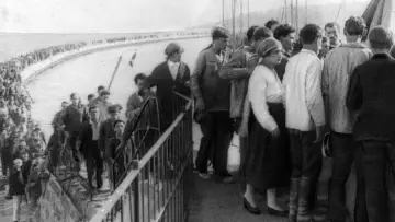 Backdrop to the movie "Battleship Potemkin" #841928