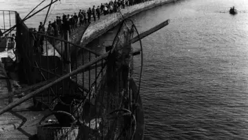 Backdrop to the movie "Battleship Potemkin" #841930
