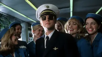 Backdrop to the movie "Catch Me If You Can" #574485