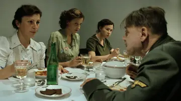 Backdrop to the movie "Downfall" #1578605