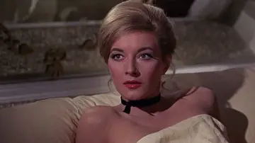 Backdrop to the movie "From Russia with Love" #241737
