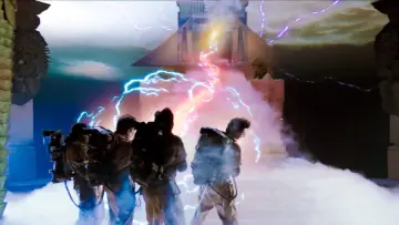 Backdrop to the movie "Ghostbusters" #212748