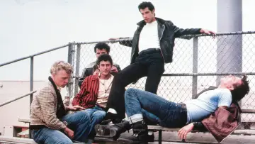 Backdrop to the movie "Grease" #583197