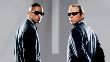 Backdrop to the movie "Men in Black II" #787130