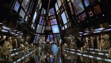 Backdrop to the movie "Moonraker" #783780