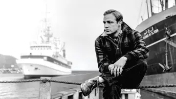 Backdrop to the movie "On the Waterfront" #1204976