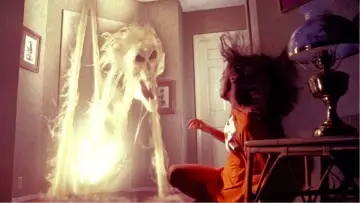 Backdrop to the movie "Poltergeist" #236162
