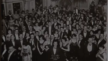 Backdrop to the movie "The Shining" #520348