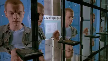 Backdrop to the movie "Trainspotting" #656381