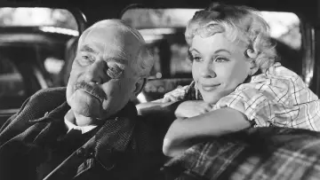 Backdrop to the movie "Wild Strawberries" #977403