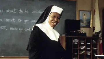 Backdrop to the movie "Sister Act 2: Back in the Habit" #688861